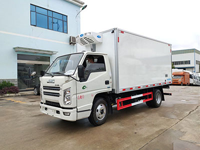 国六江铃顺达程力冷藏车