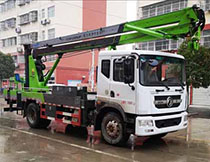 东风多利卡D9高空作业车