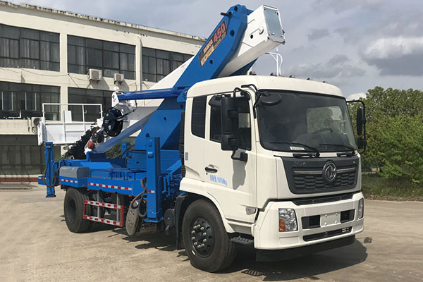 东风天锦32米高空作业车