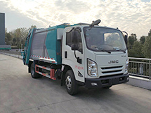 国六江铃压缩式垃圾车