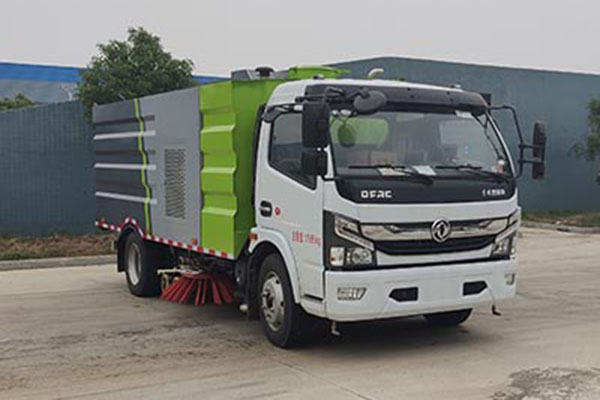 东风扫路车